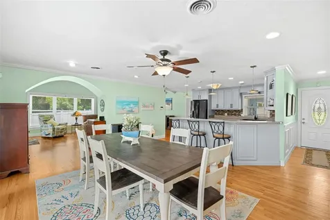 195 Cedarwood Drive Maitland FL 32751