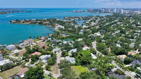 2155 Oriole Drive Sarasota FL 34239