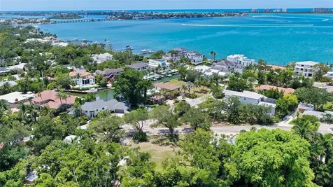 2155 Oriole Drive Sarasota FL 34239
