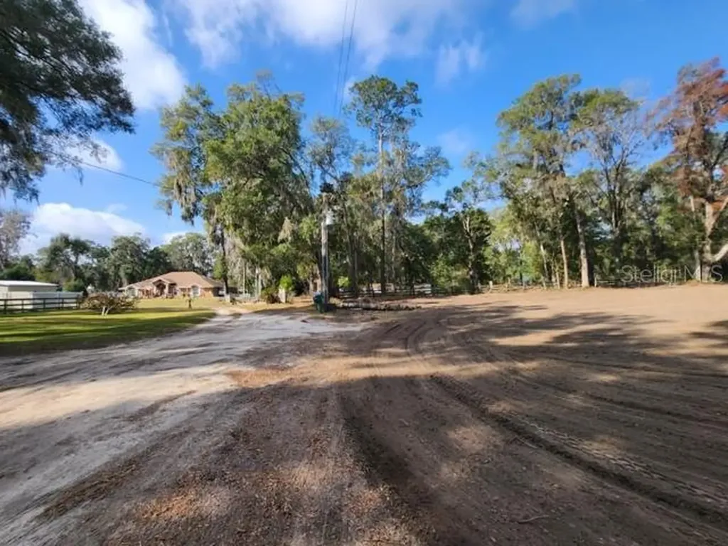Lot 13 SE 131st Place Belleview FL 34420
