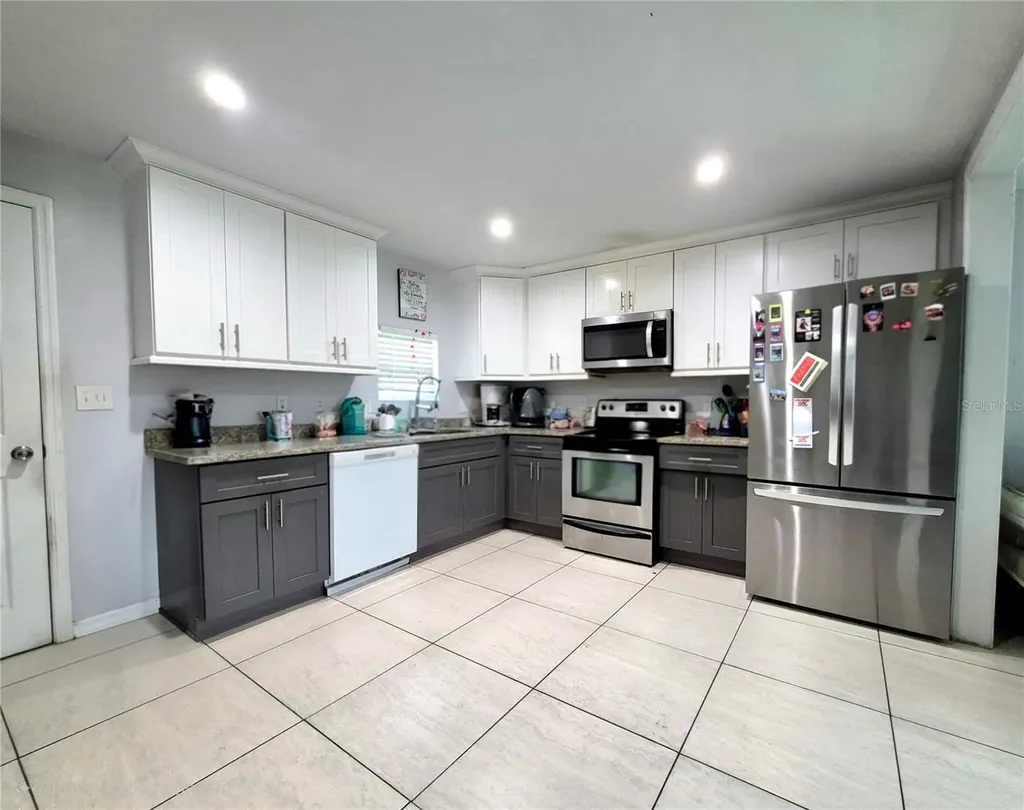 709 E 119th Avenue Tampa FL 33612