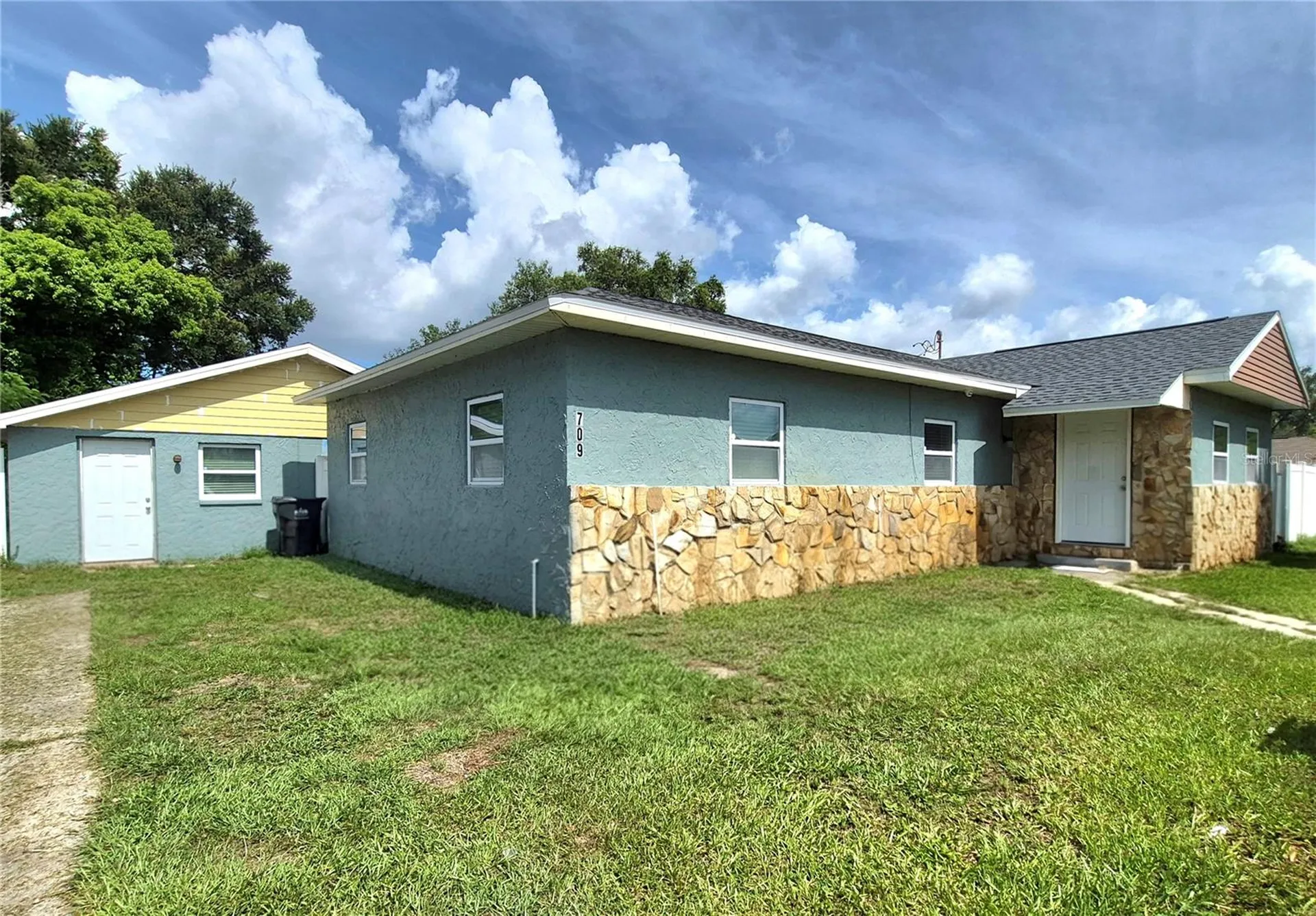 709 E 119th Avenue Tampa FL 33612