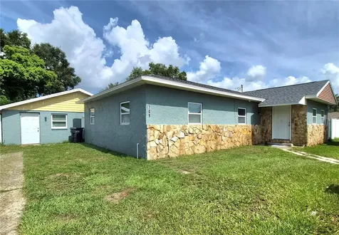 709 E 119th Avenue Tampa FL 33612
