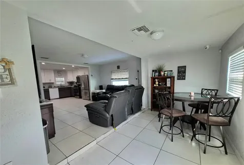 709 E 119th Avenue Tampa FL 33612