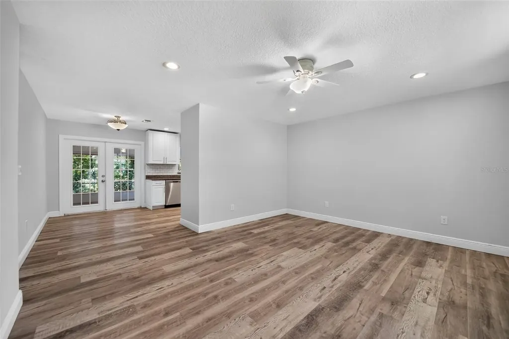 5825 Lullaby Lane Orlando FL 32810