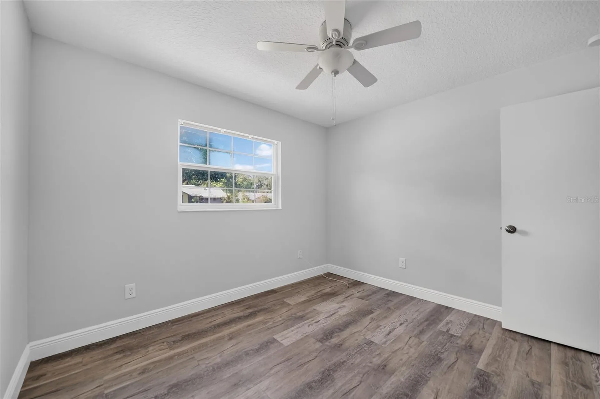 5825 Lullaby Lane Orlando FL 32810