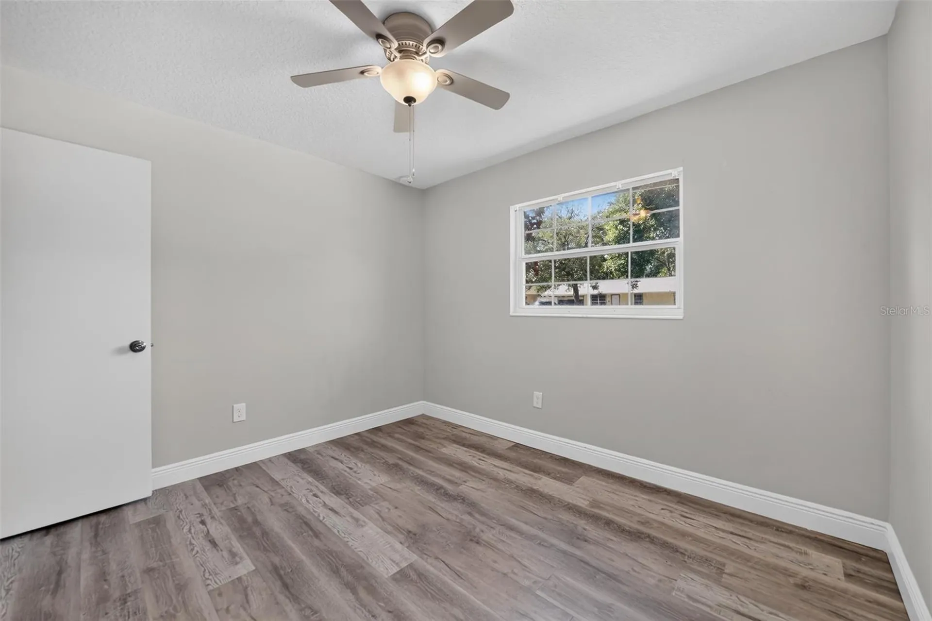 5825 Lullaby Lane Orlando FL 32810