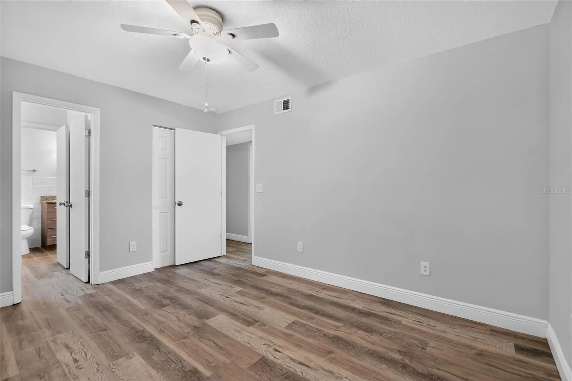 5825 Lullaby Lane Orlando FL 32810