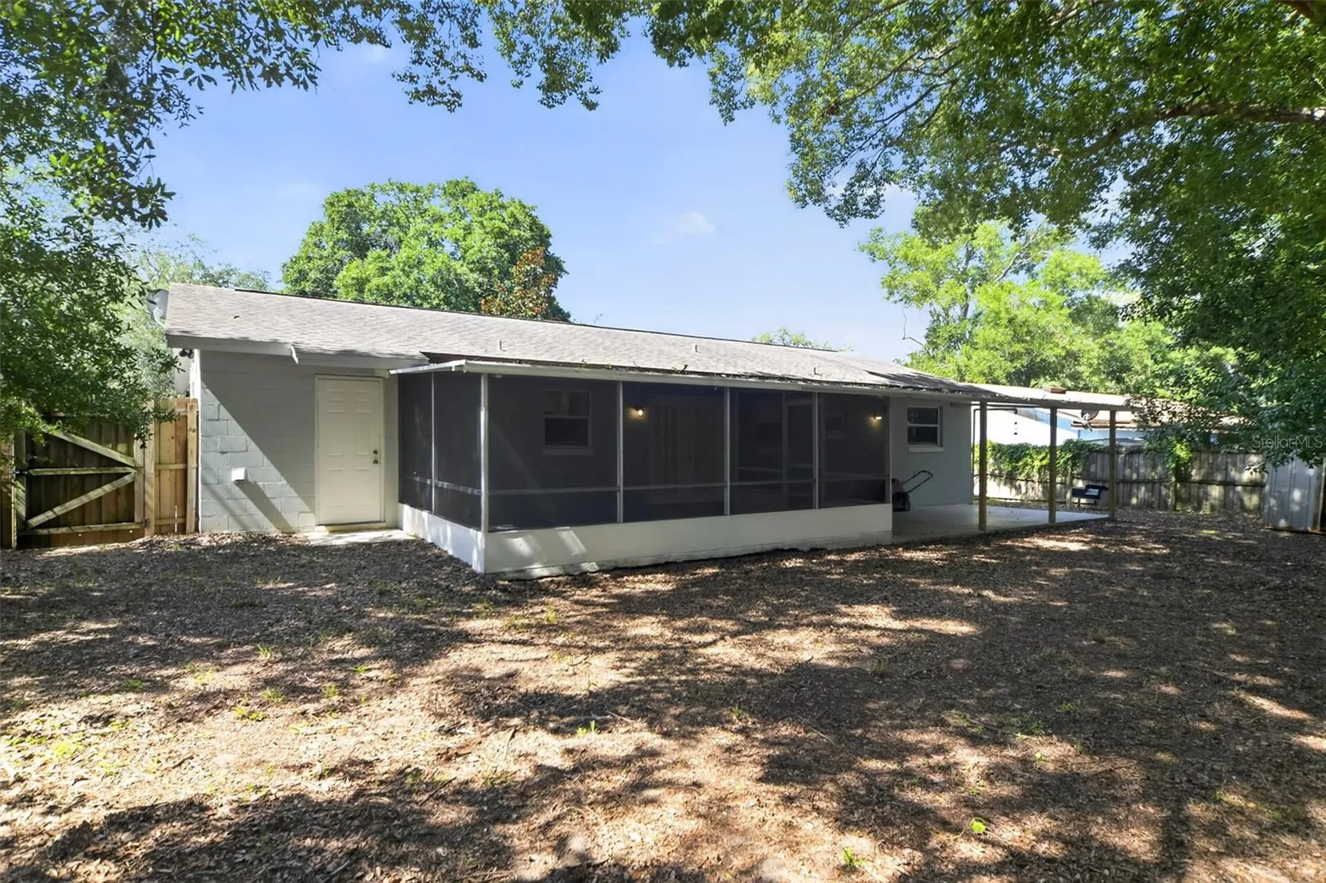 5825 Lullaby Lane Orlando FL 32810