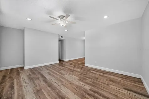 5825 Lullaby Lane Orlando FL 32810