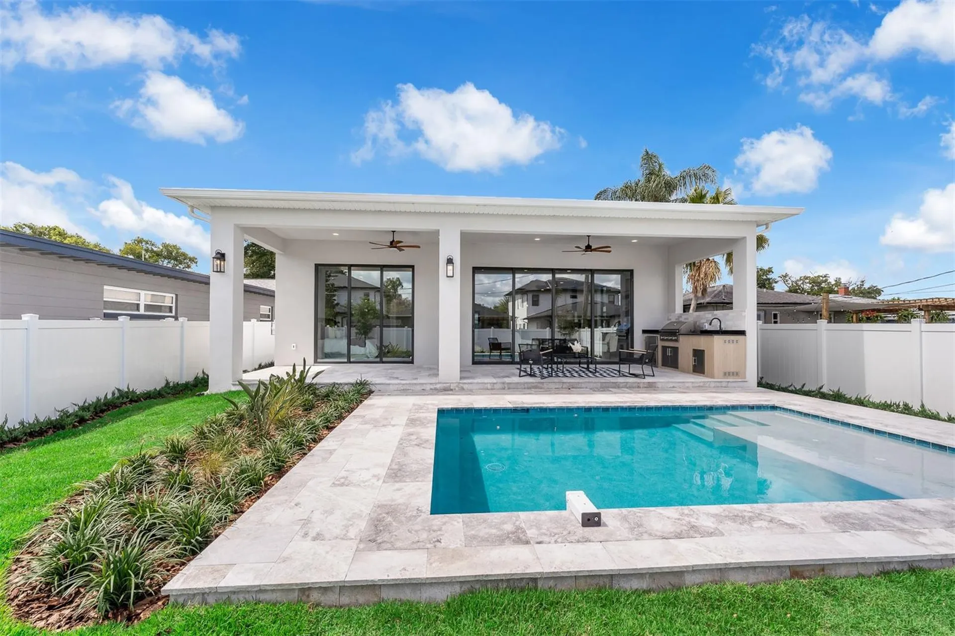 9 E Steele Street Orlando FL 32804