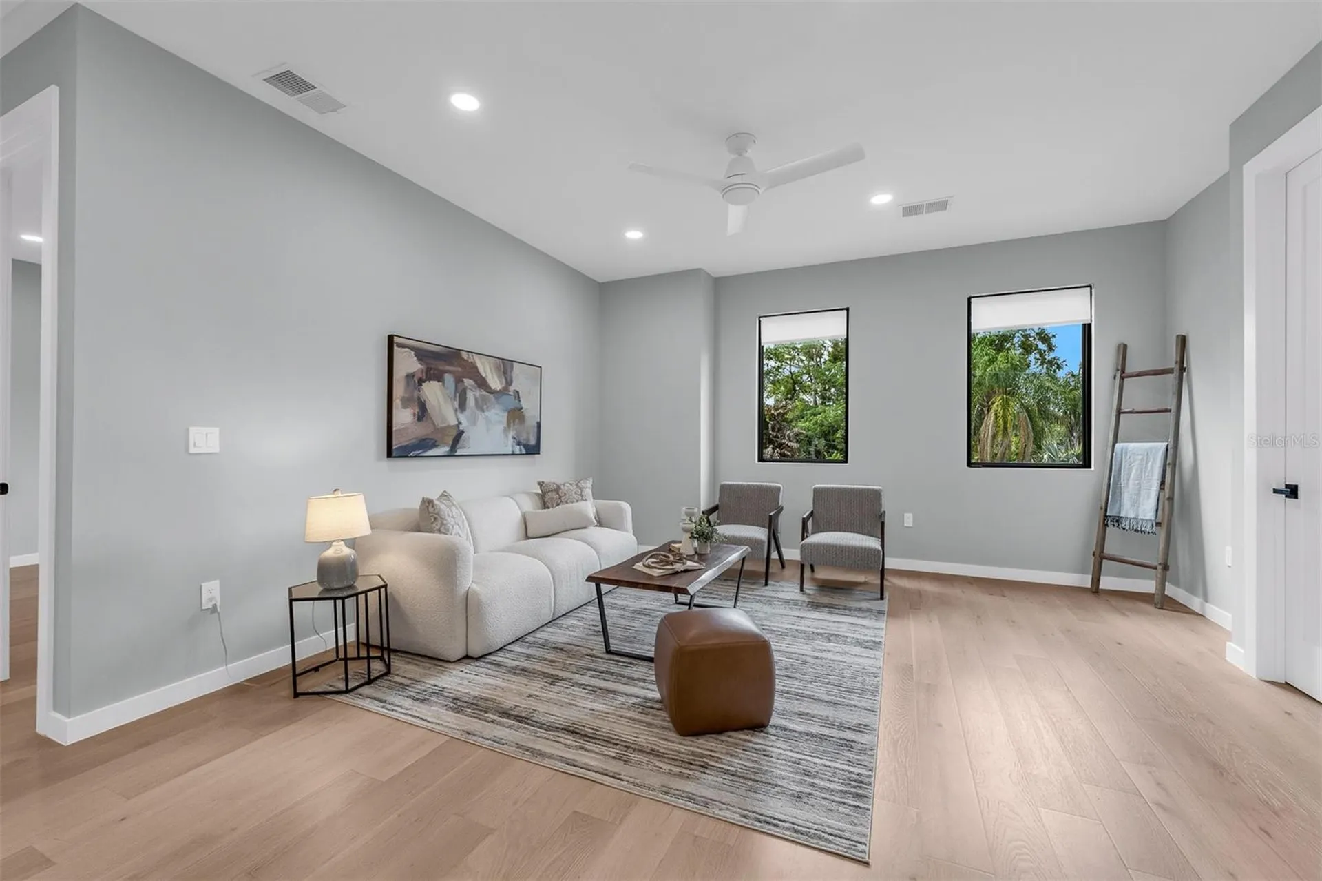 9 E Steele Street Orlando FL 32804