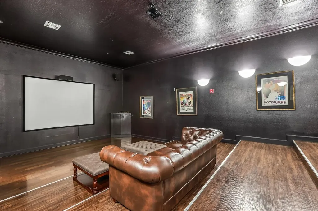 1810 E Palm Avenue Tampa FL 33605