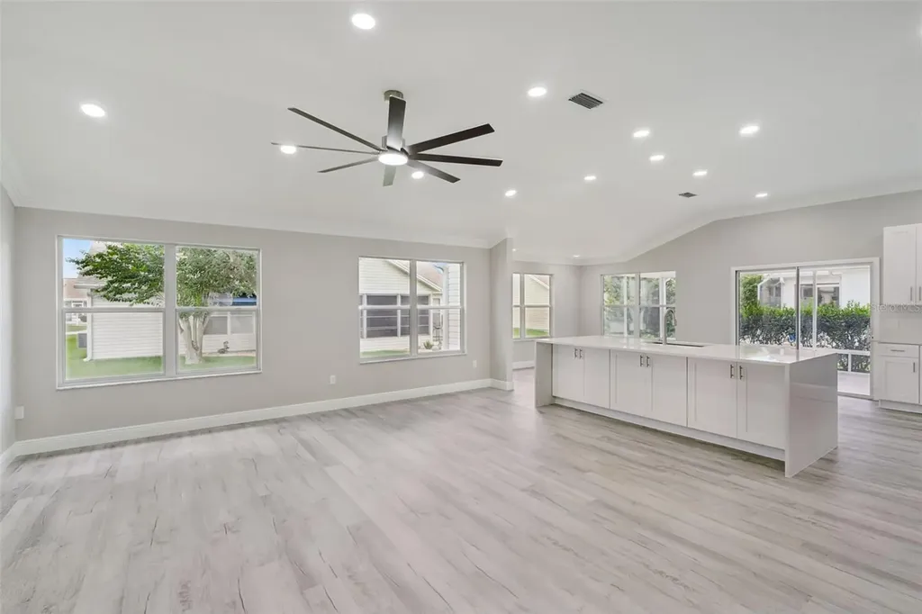 1506 Dellano Way Lady Lake FL 32159