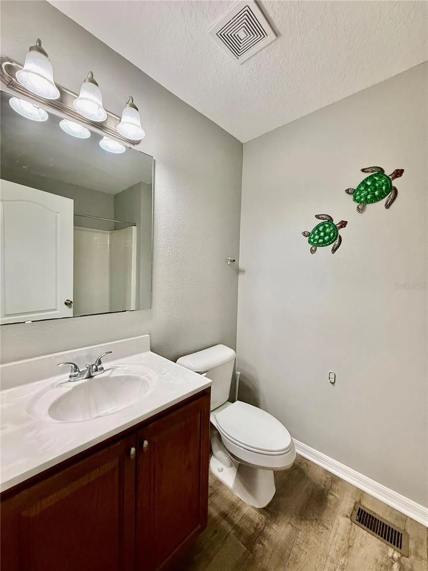 4505 Ashburn Square Drive Tampa FL 33610