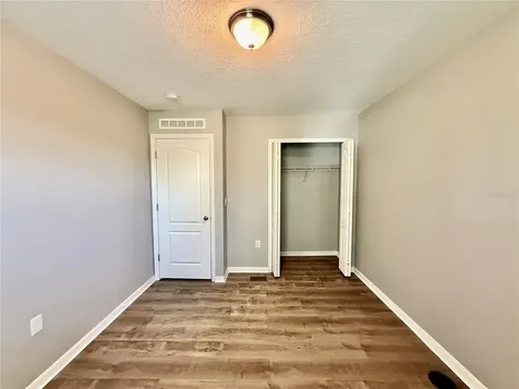 4505 Ashburn Square Drive Tampa FL 33610
