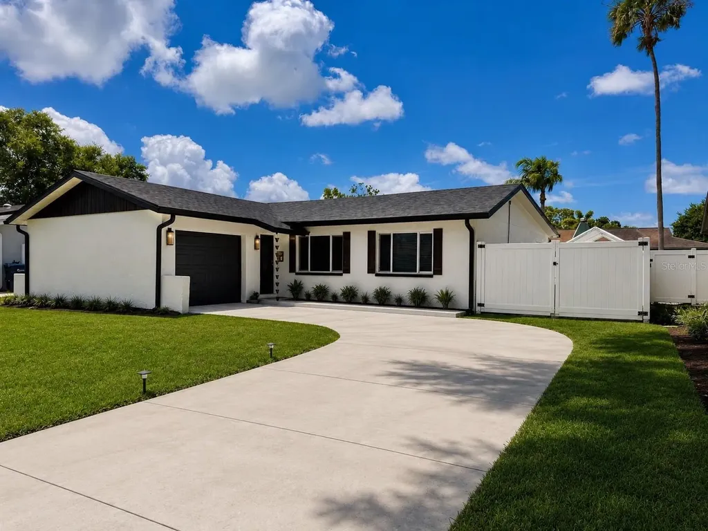 9554 86th Avenue Seminole FL 33777