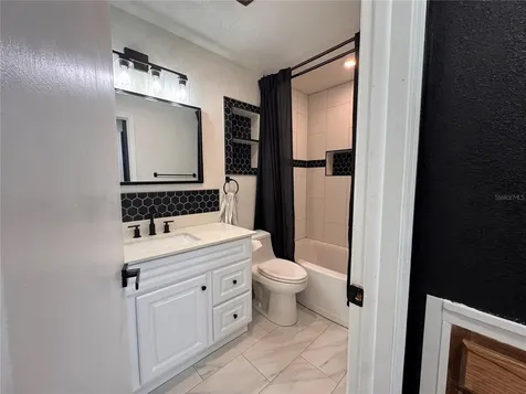 9554 86th Avenue Seminole FL 33777