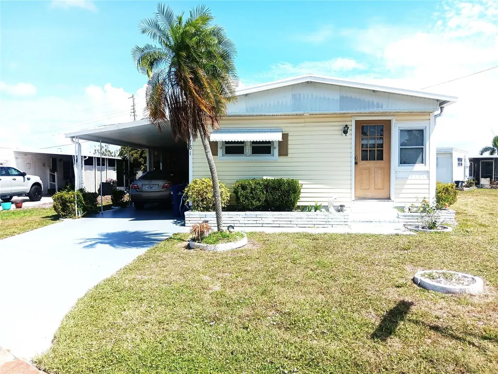 1781 Olympia Fields Street Sarasota FL 34234