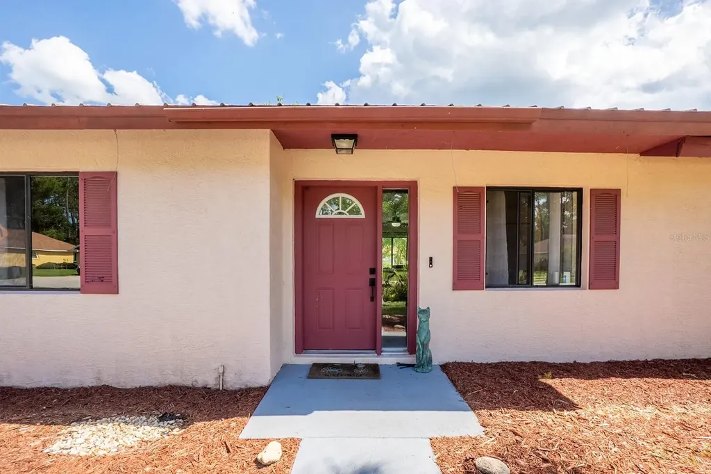 25 Ethan Allen Drive Palm Coast FL 32164