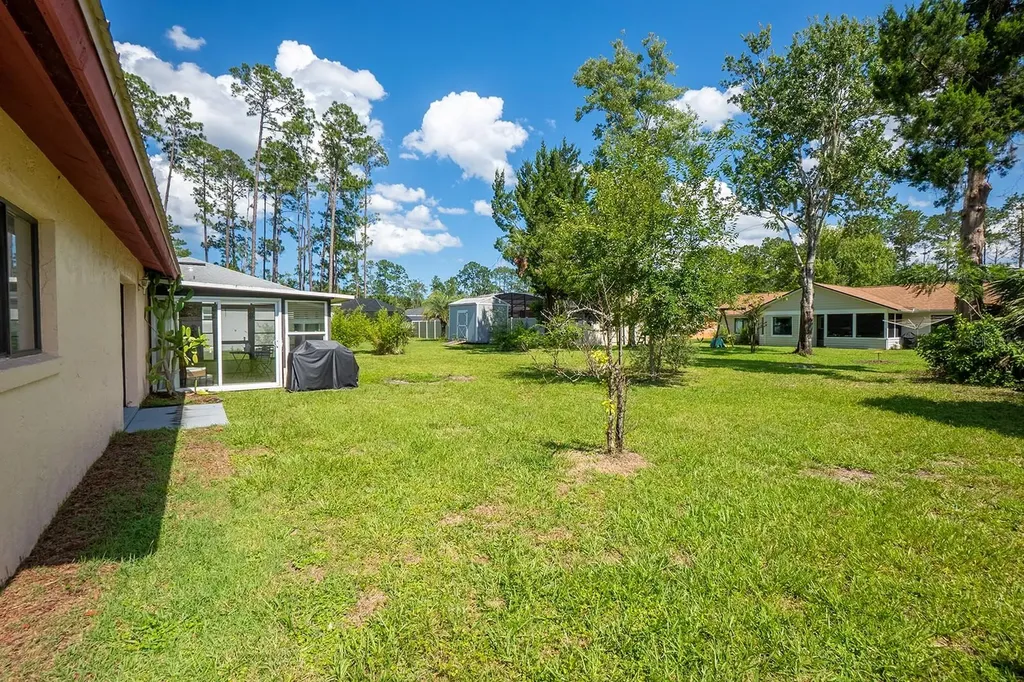 25 Ethan Allen Drive Palm Coast FL 32164