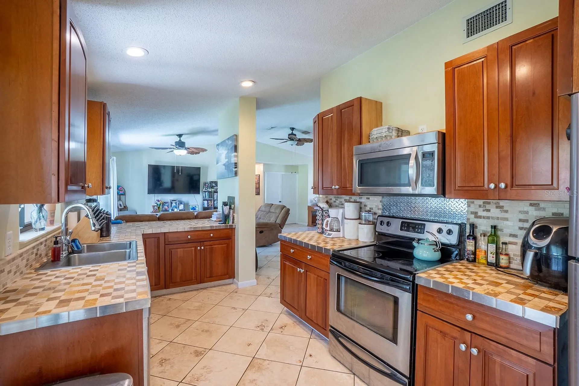 25 Ethan Allen Drive Palm Coast FL 32164