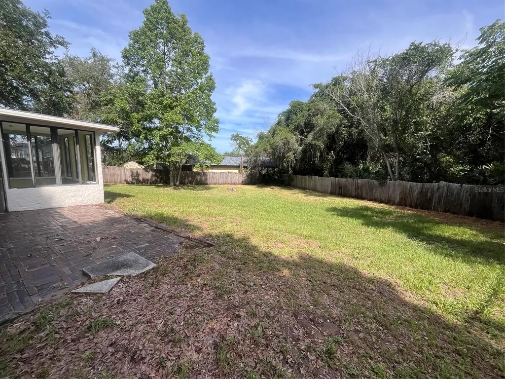 214 Bluefield Avenue Deltona FL 32738