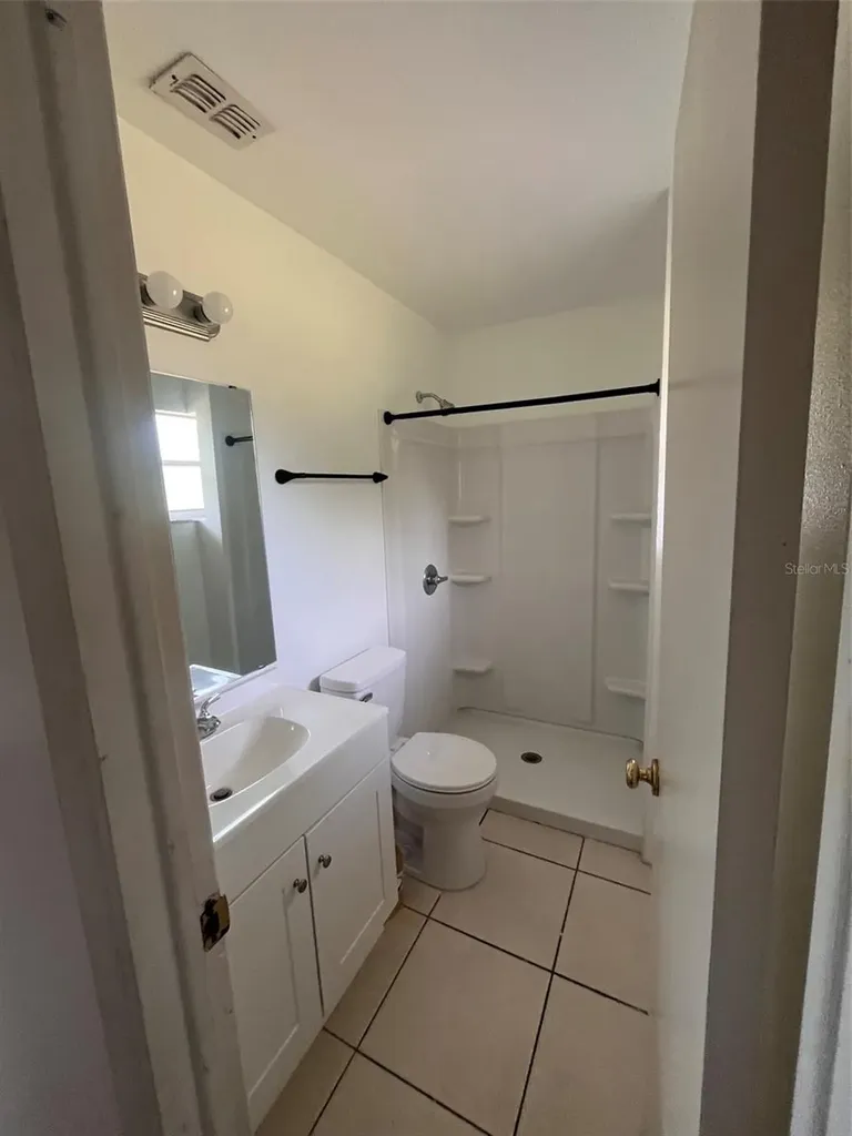 214 Bluefield Avenue Deltona FL 32738