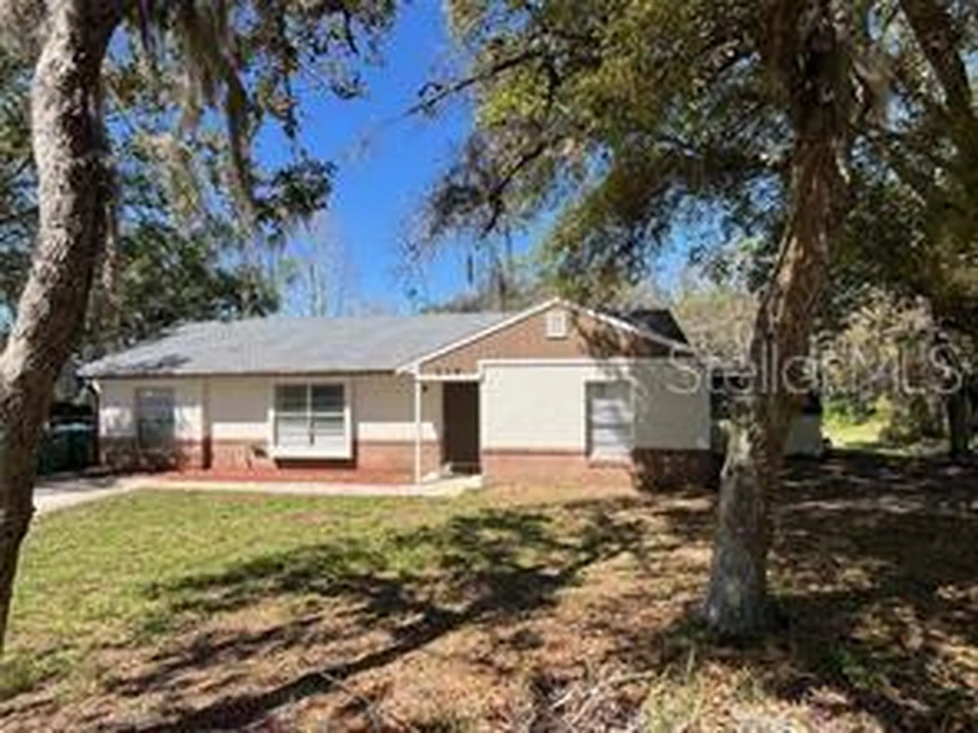 214 Bluefield Avenue Deltona FL 32738