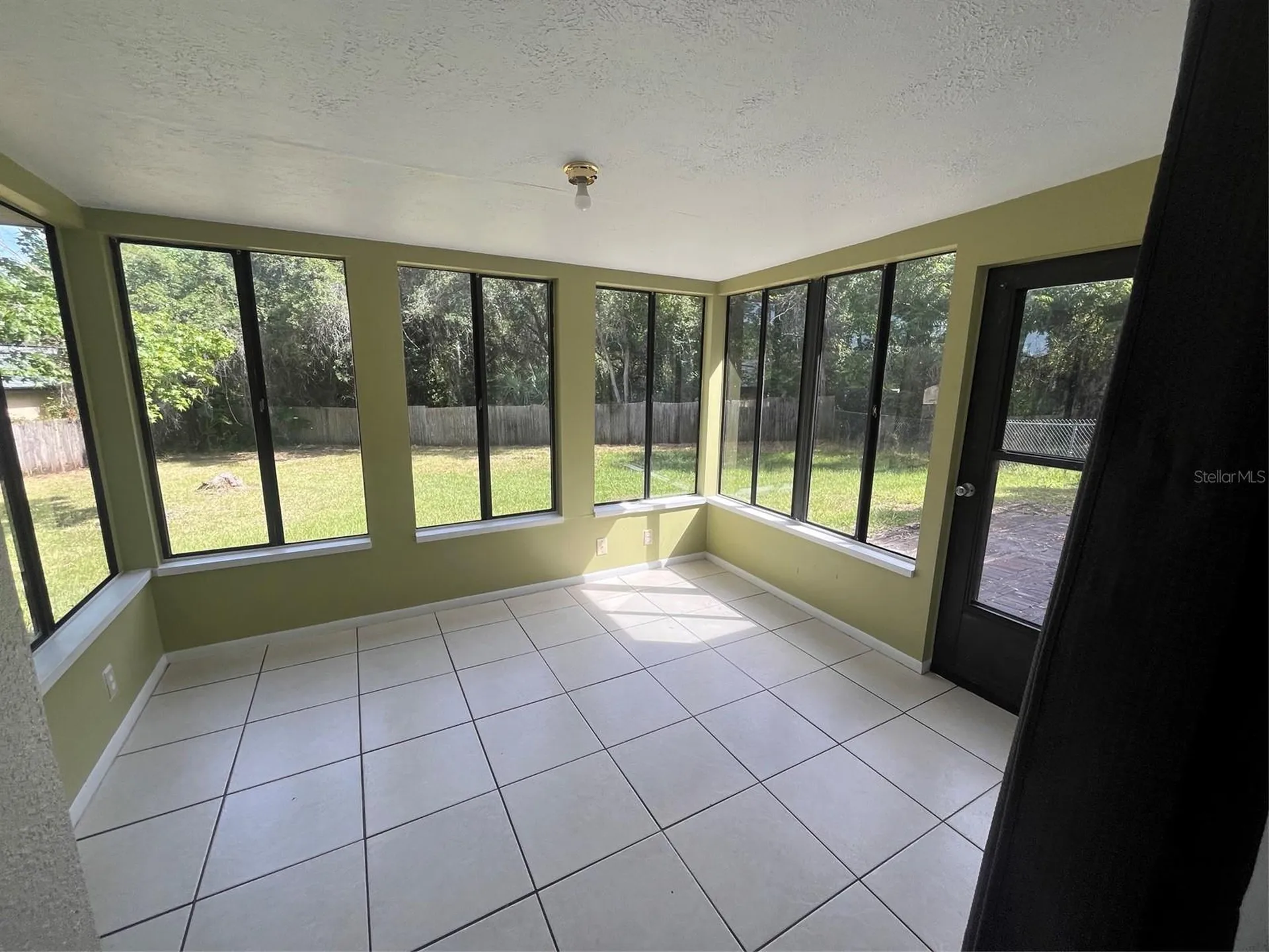 214 Bluefield Avenue Deltona FL 32738
