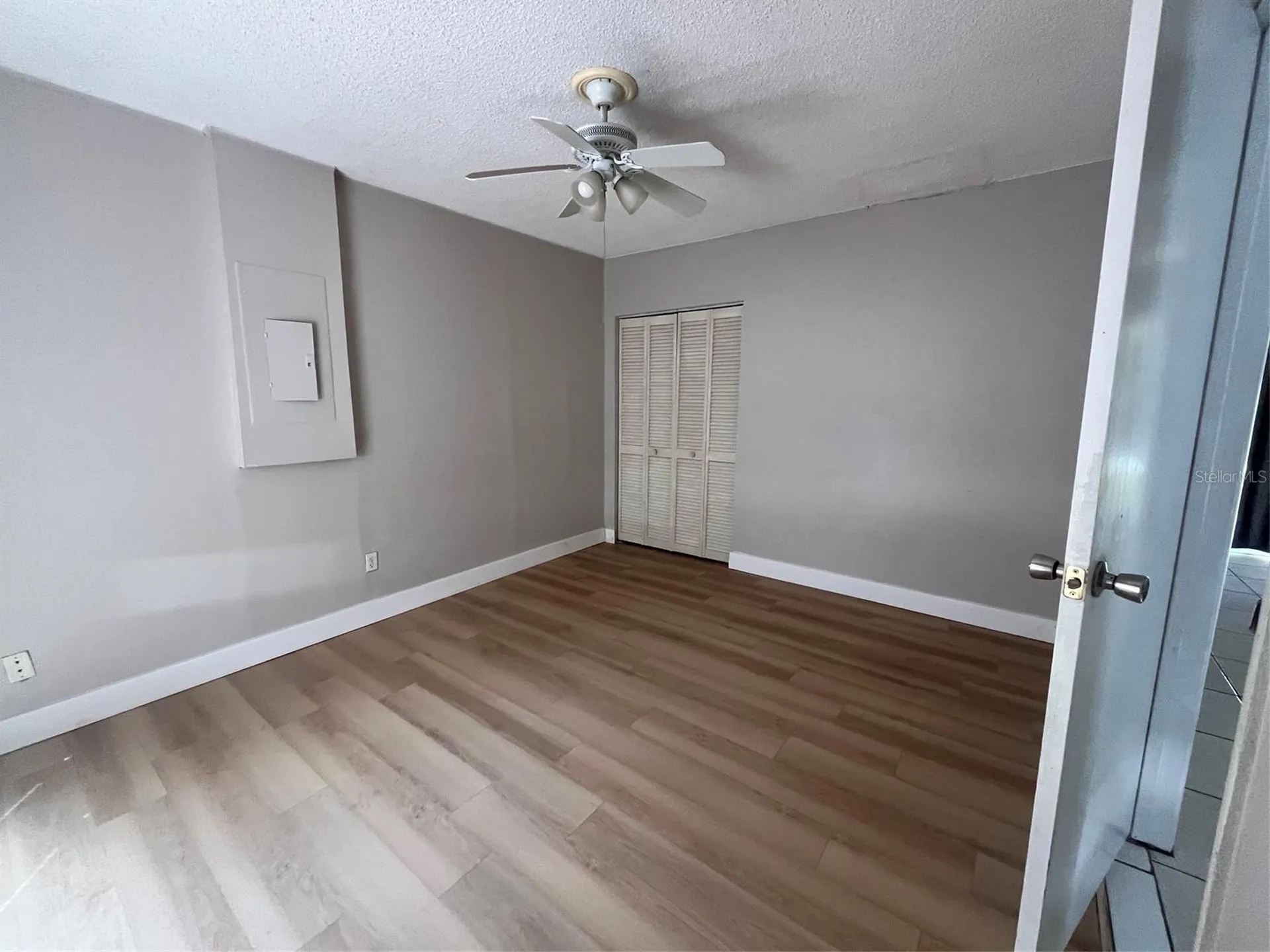 214 Bluefield Avenue Deltona FL 32738