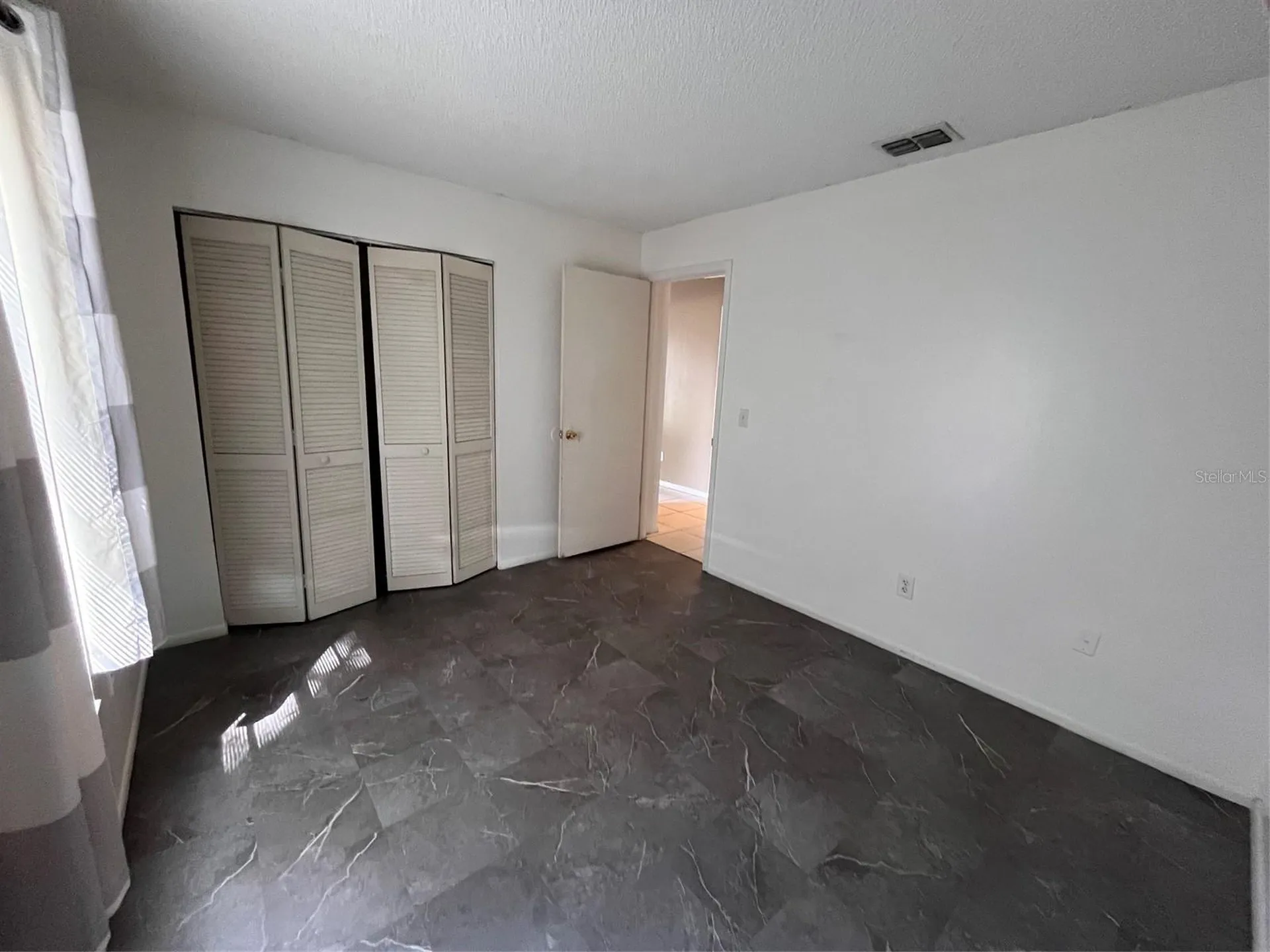 214 Bluefield Avenue Deltona FL 32738