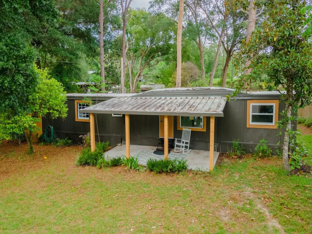 18811 NE 248 Terrace Fort Mc Coy FL 32134
