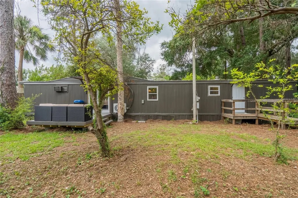 18811 NE 248 Terrace Fort Mc Coy FL 32134