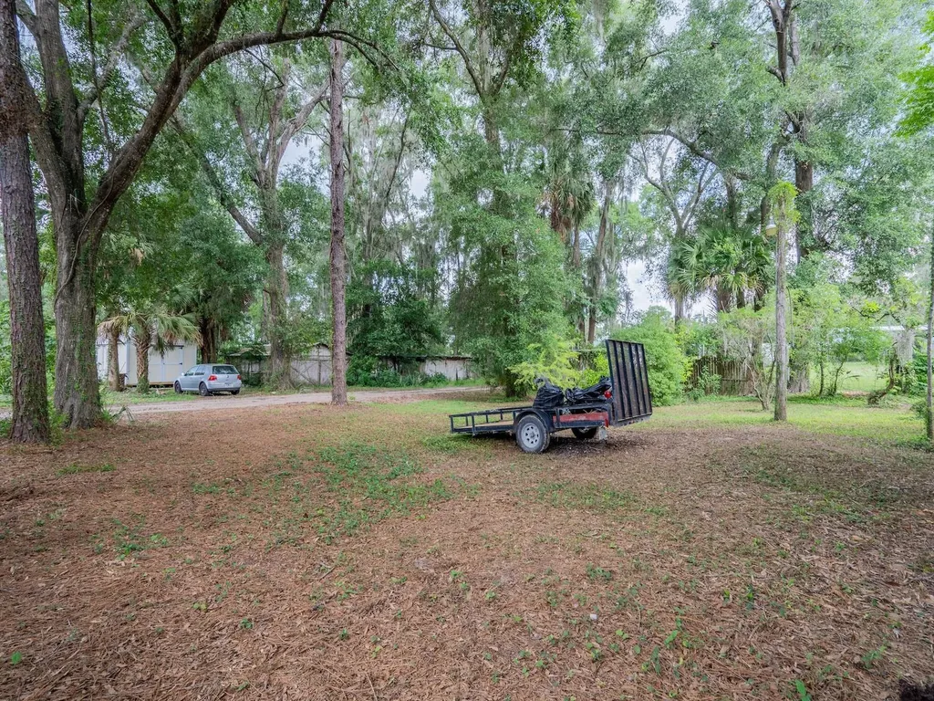 18811 NE 248 Terrace Fort Mc Coy FL 32134