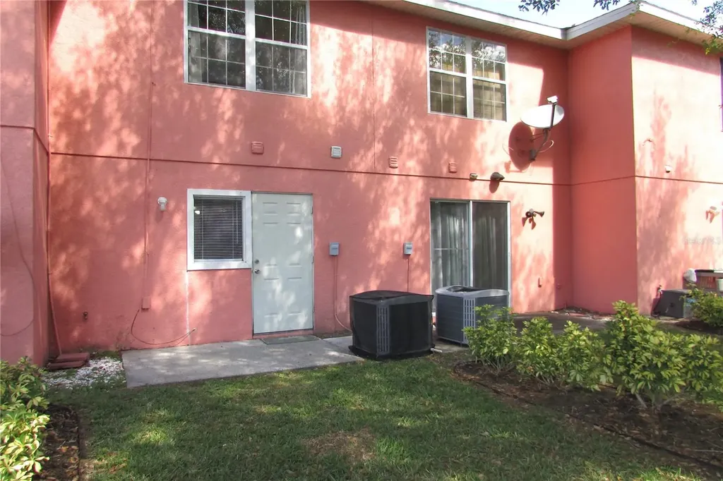 261 Autumn Lane Kissimmee FL 34743