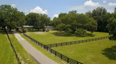 16945 W Phil C Peters Road Winter Garden FL 34787