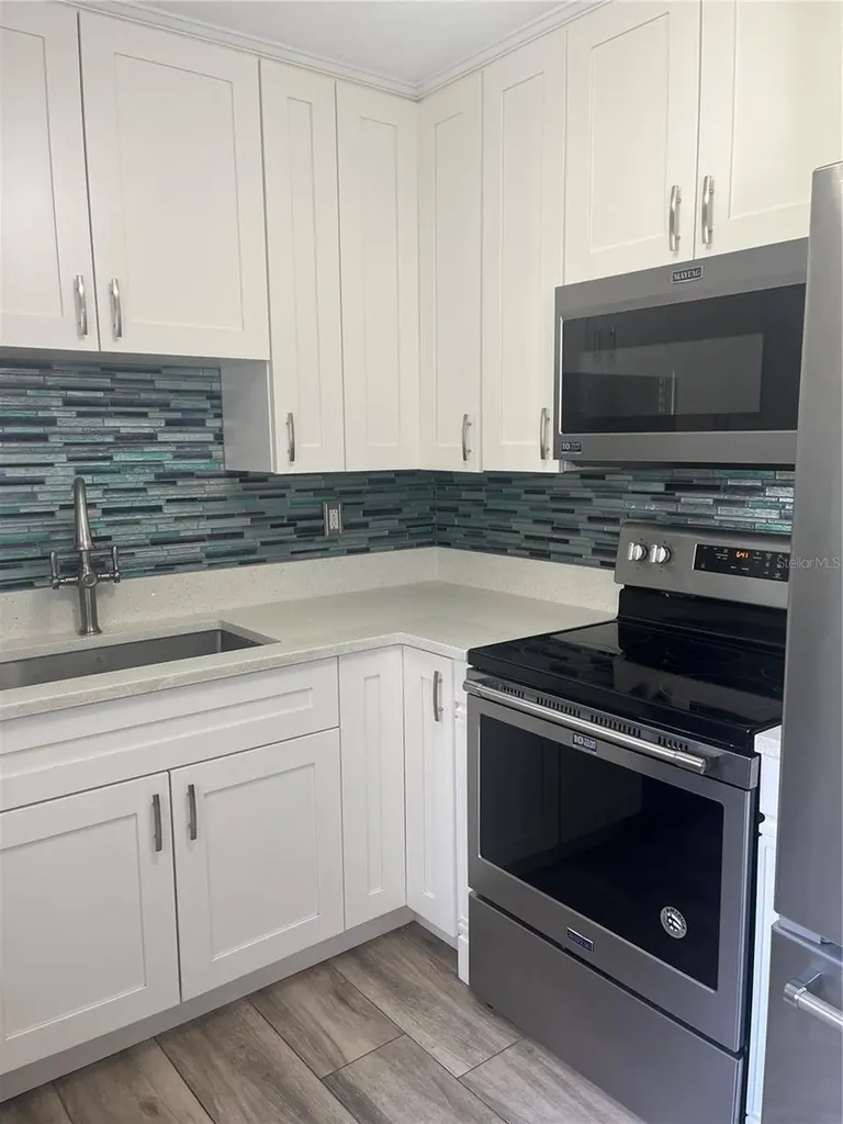 3300 Fox Chase Circle N Palm Harbor FL 34683