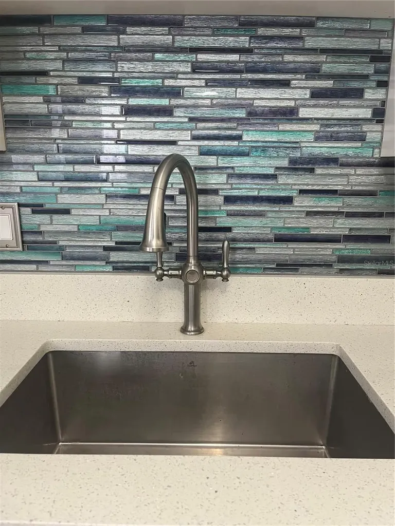 3300 Fox Chase Circle N Palm Harbor FL 34683