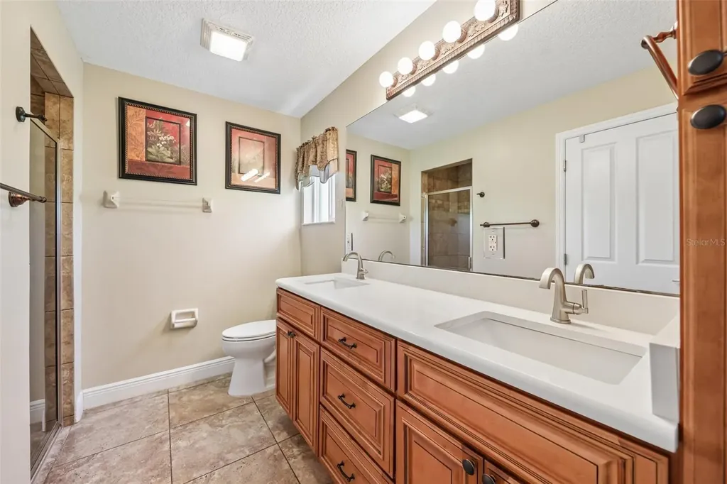76 Fairway Circle Umatilla FL 32784
