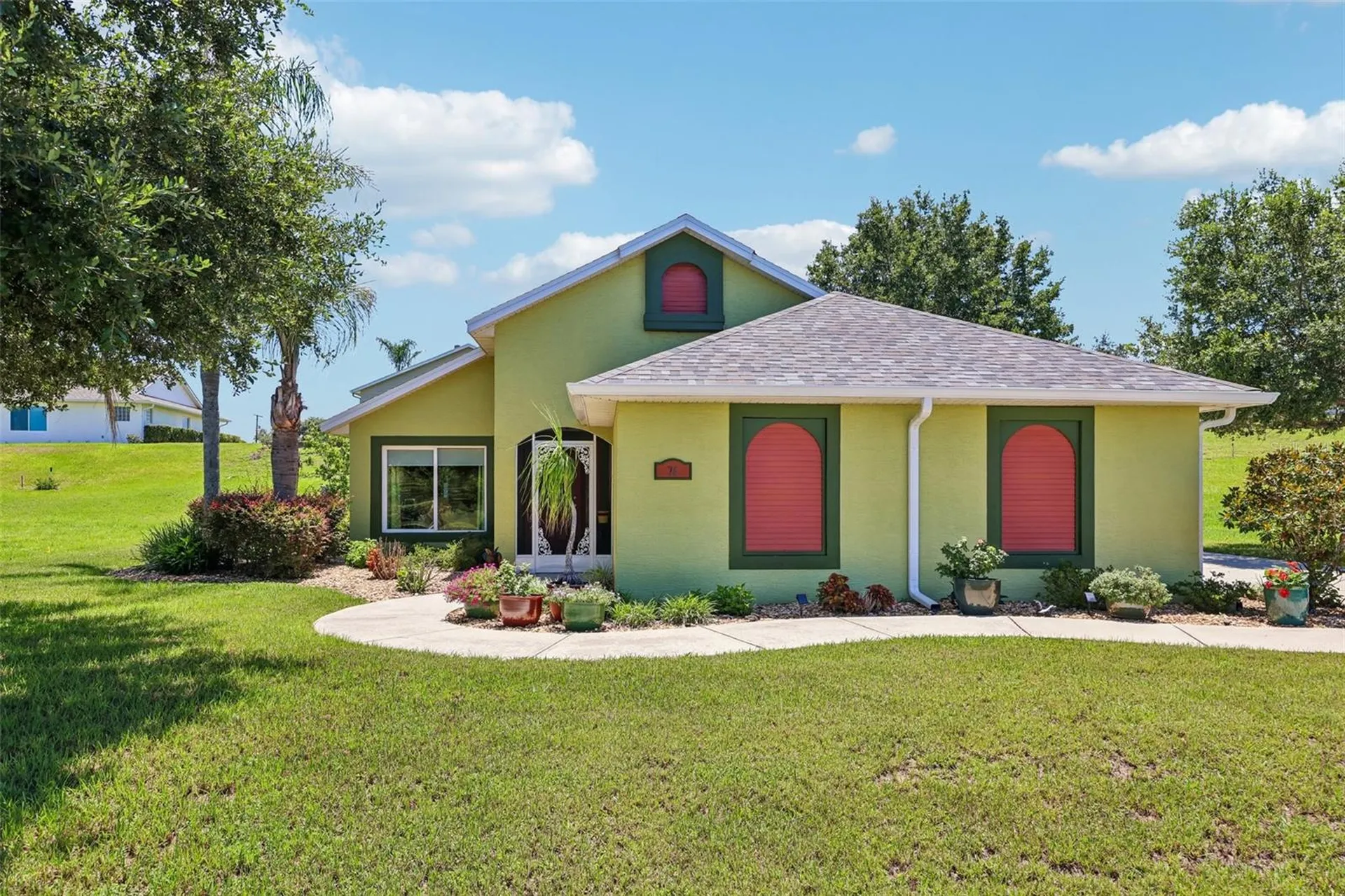 76 Fairway Circle Umatilla FL 32784