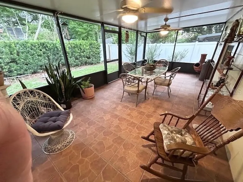 650 Sherwood Drive Altamonte Springs FL 32701
