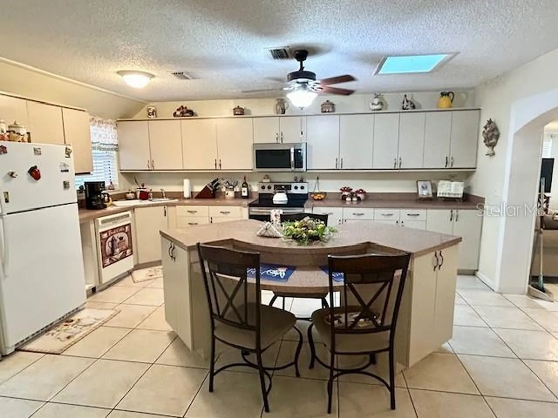 650 Sherwood Drive Altamonte Springs FL 32701