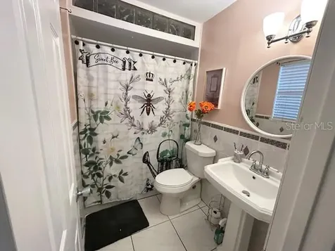 650 Sherwood Drive Altamonte Springs FL 32701