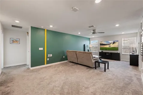8926 Fallen Oak Drive Davenport FL 33896