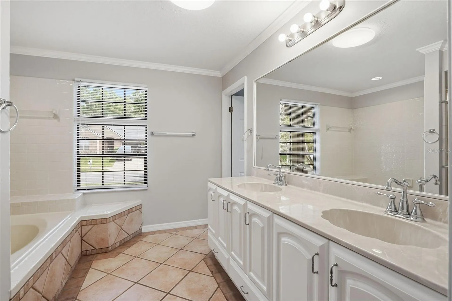 733 Swaying Palm Drive Apopka FL 32712