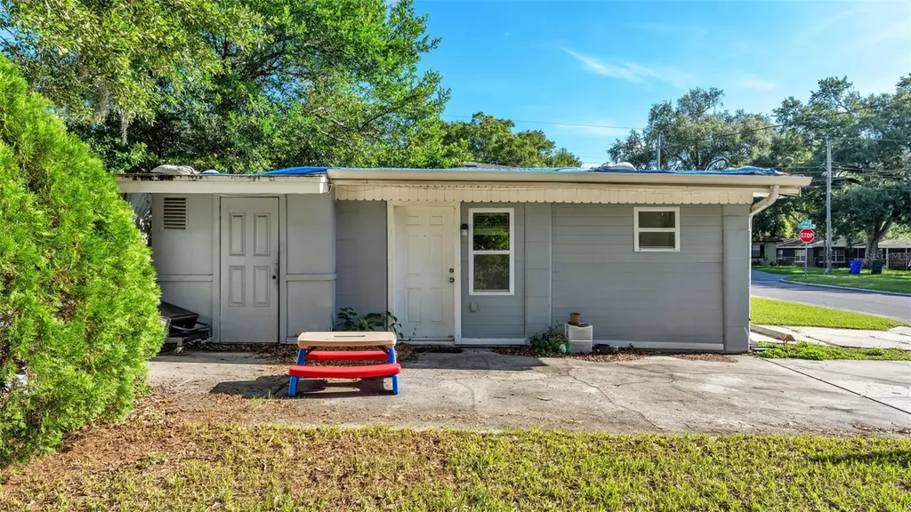 861 E Lowell Street Lakeland FL 33805