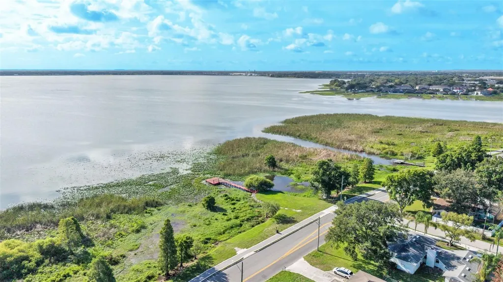 861 E Lowell Street Lakeland FL 33805