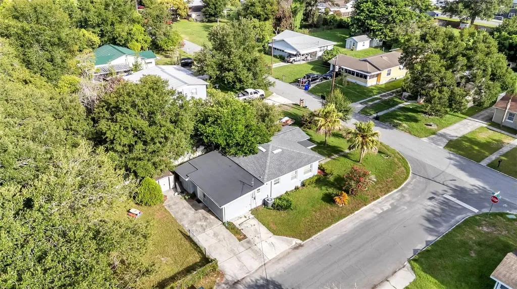 861 E Lowell Street Lakeland FL 33805