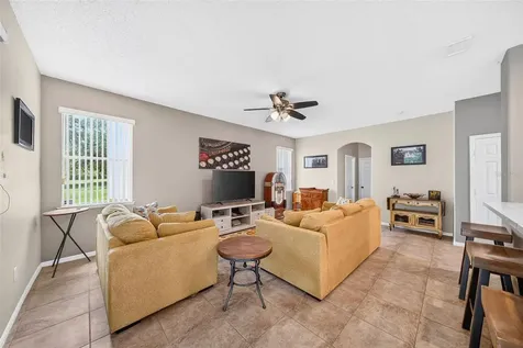 2232 Windcrest Lake Circle Orlando FL 32824